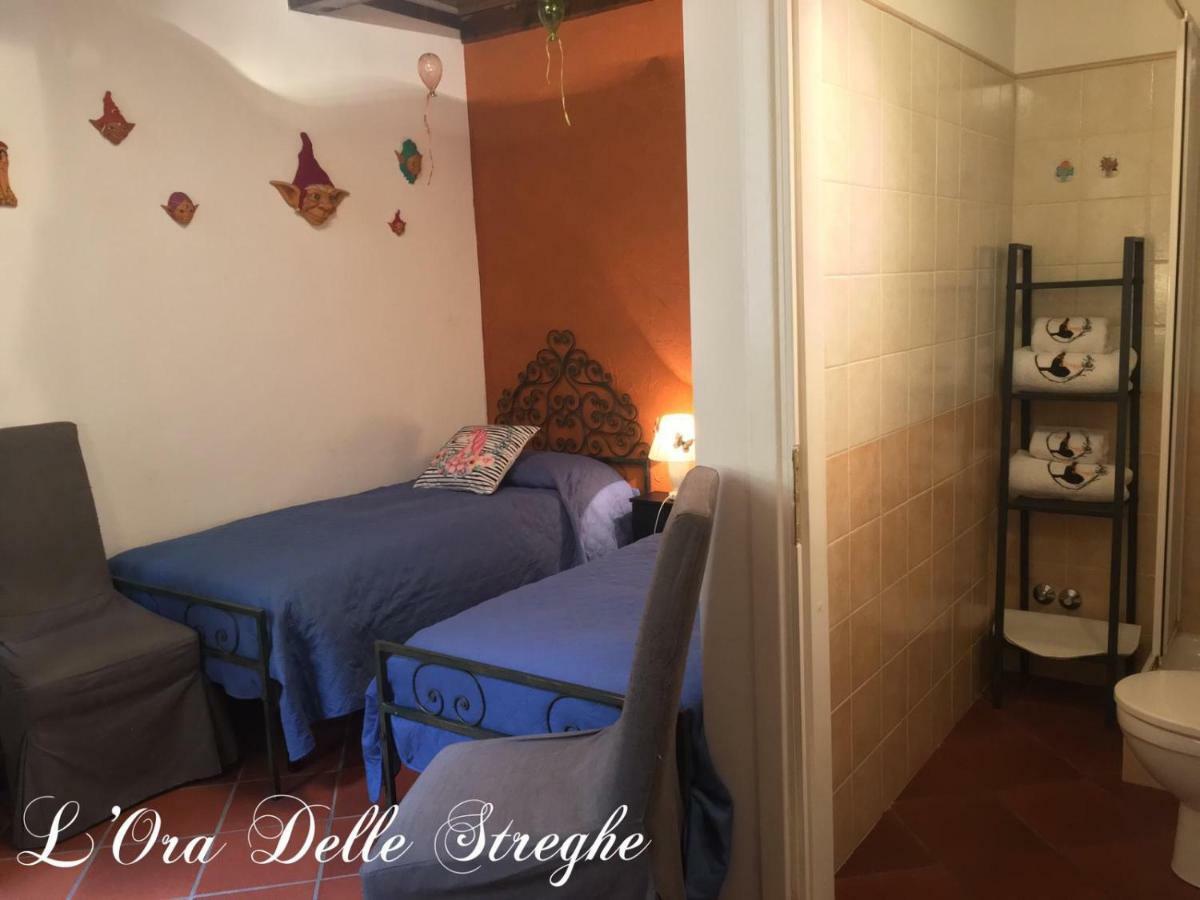 L'Ora Delle Streghe B&B Centralissimo Livorno Exterior photo
