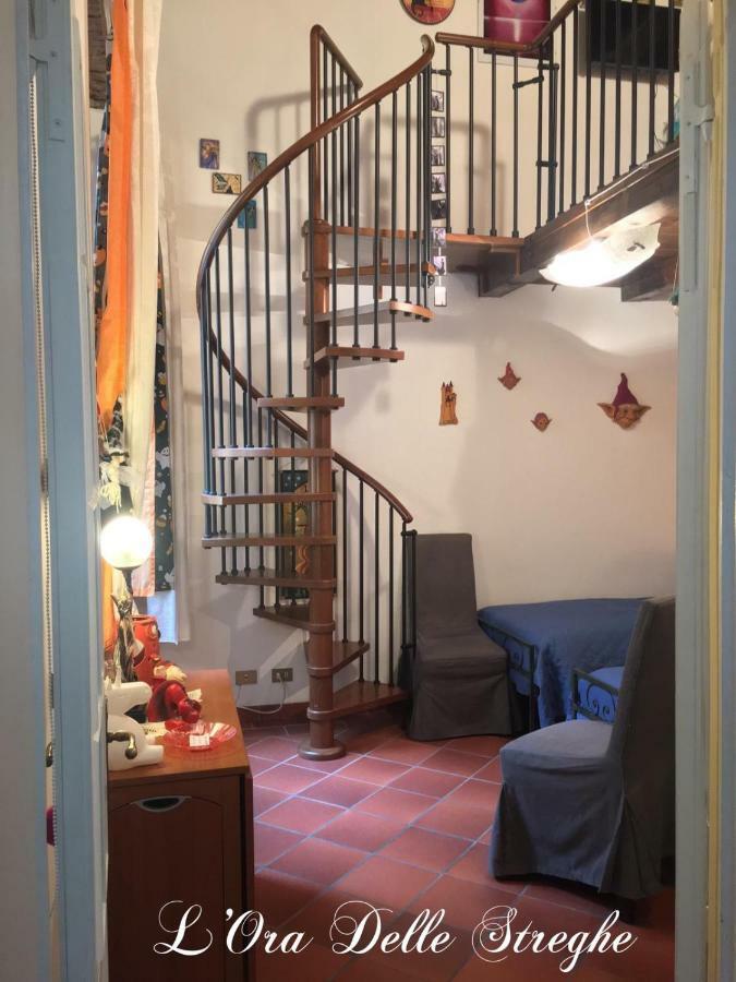 L'Ora Delle Streghe B&B Centralissimo Livorno Exterior photo